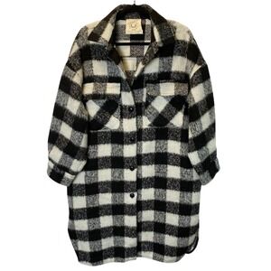 Fantastic Fawn Women's Oversized Long Plaid Coat Shacket Size Large Checkered